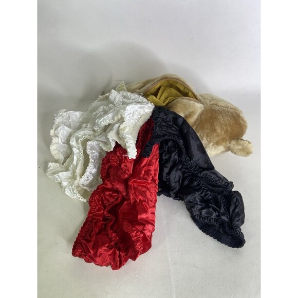 Vintage Secretly Yours Satin String Bikini Panties in Plush Bear Womens Size 6